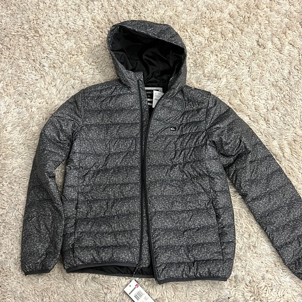 Gray Boys Quicksilver thing spring Puffer. NWT size L/14